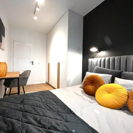 Lovely Apartment Краків Екстер'єр фото